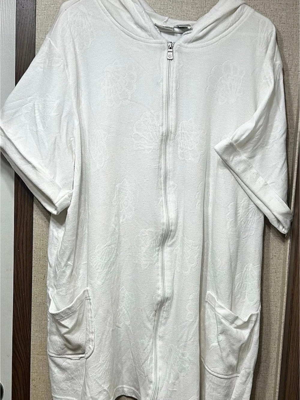 BEACH Hooded Tunic in White
